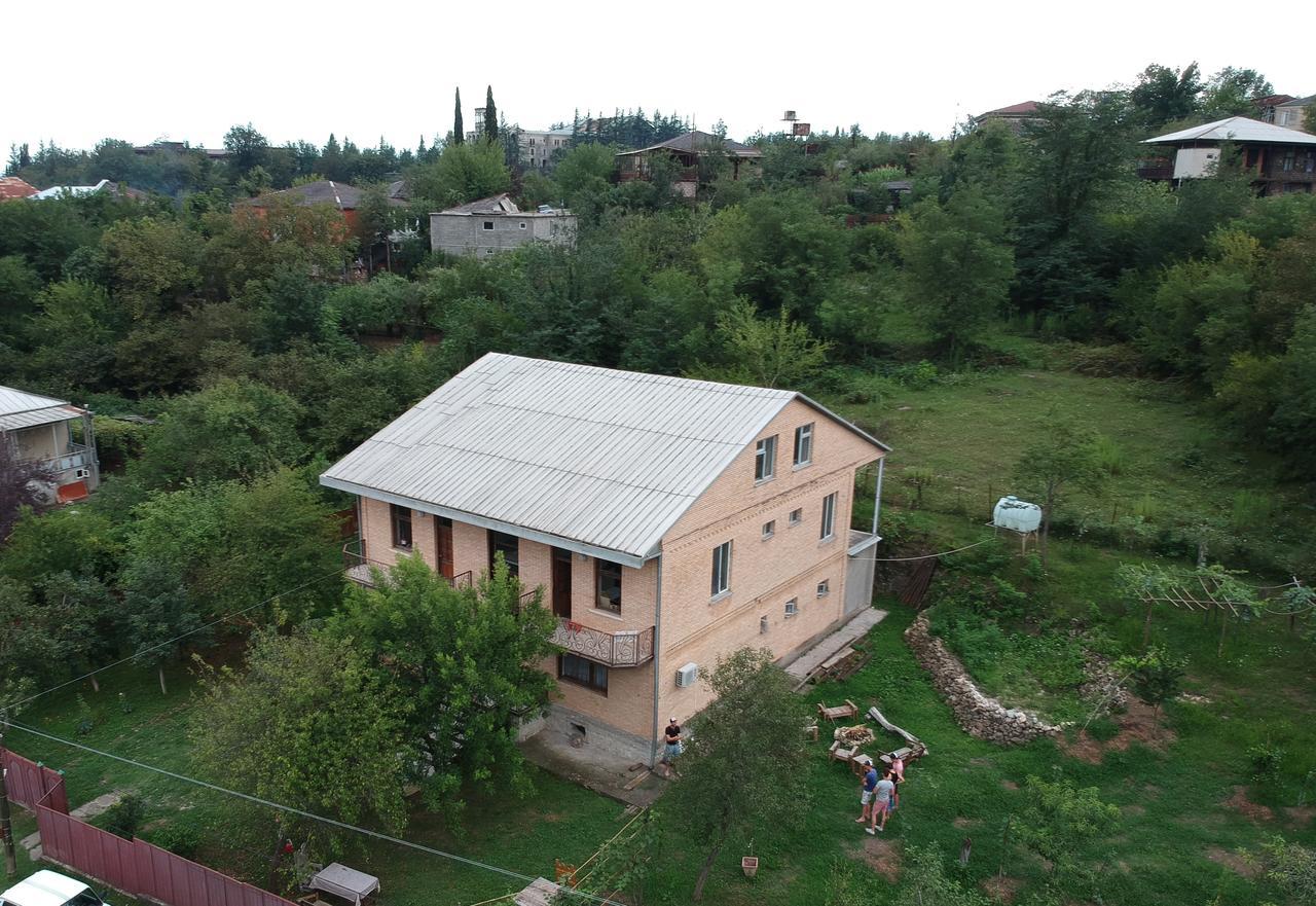 Отель Art House Kutateli Цхалтубо Экстерьер фото